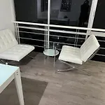 Spectacular Ph With Office In Front Of Perisur
